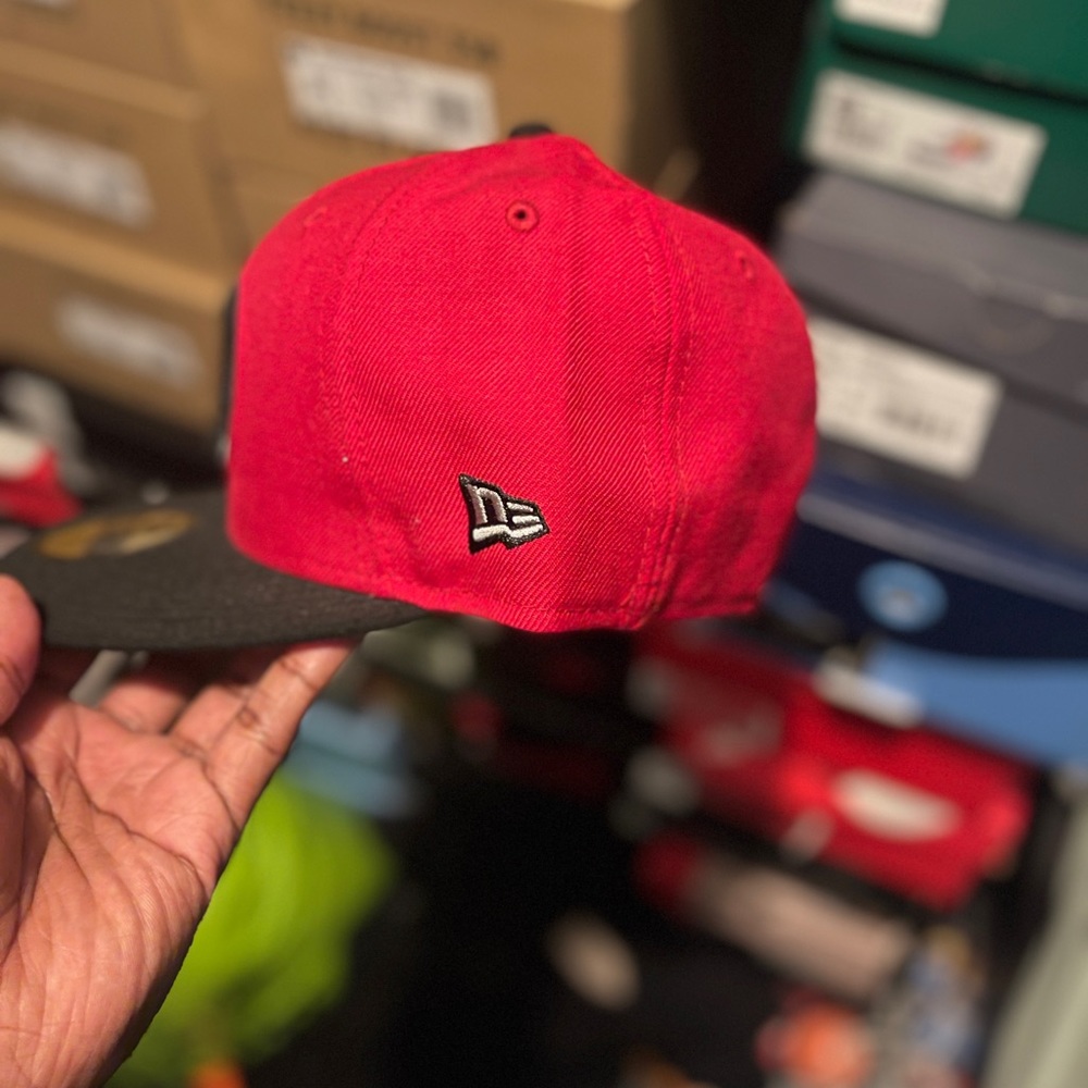 Hat - Picture 2 of 4
